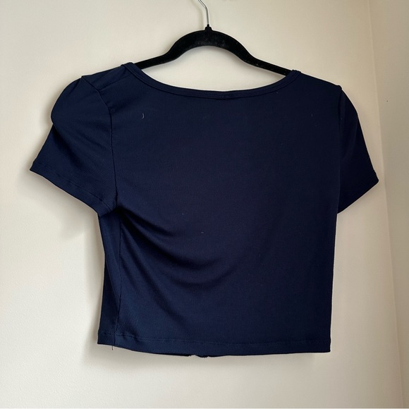 Aritzia Sunday Best navy blue little button up crop top 🐚 - Picture 4 of 6